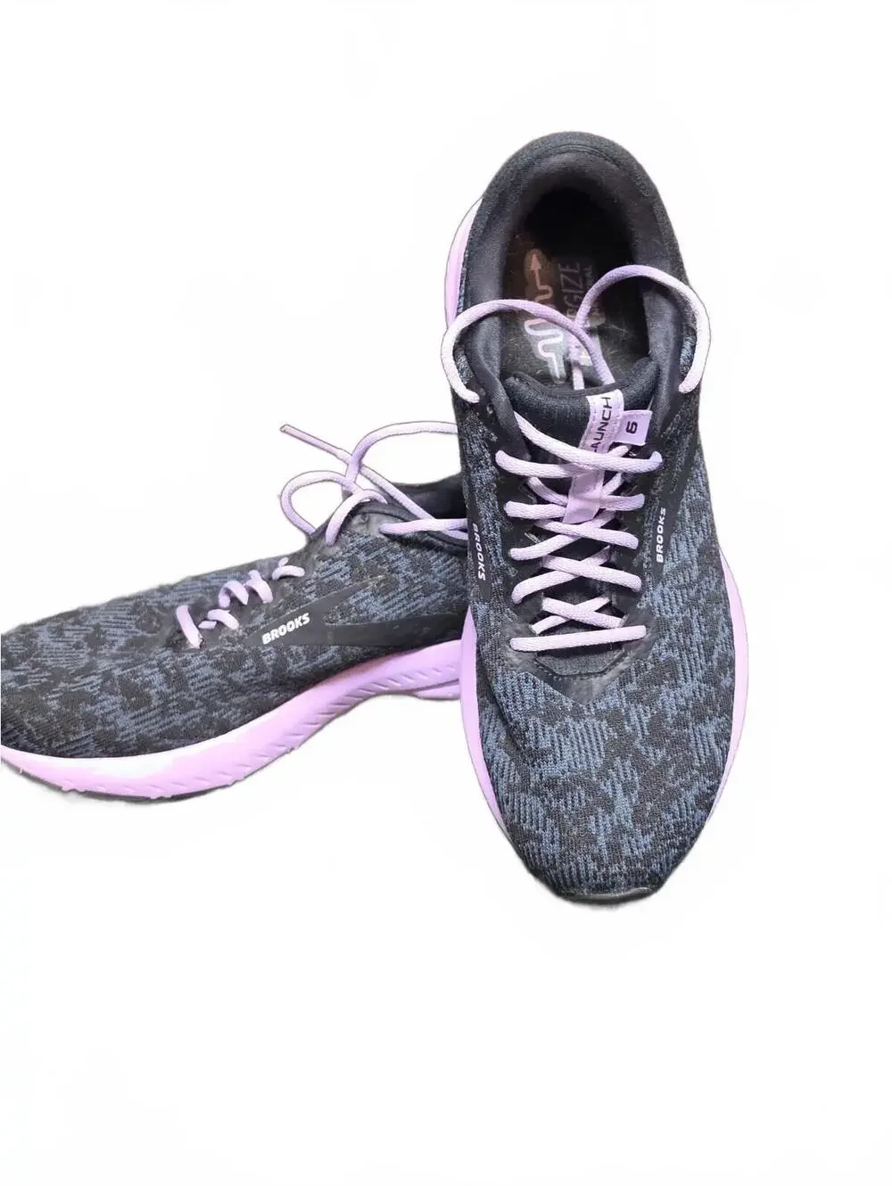 Brooks Launch 6 Women's Black Knit Pattern w/Purple Accent Running Shoes Sz 9.5